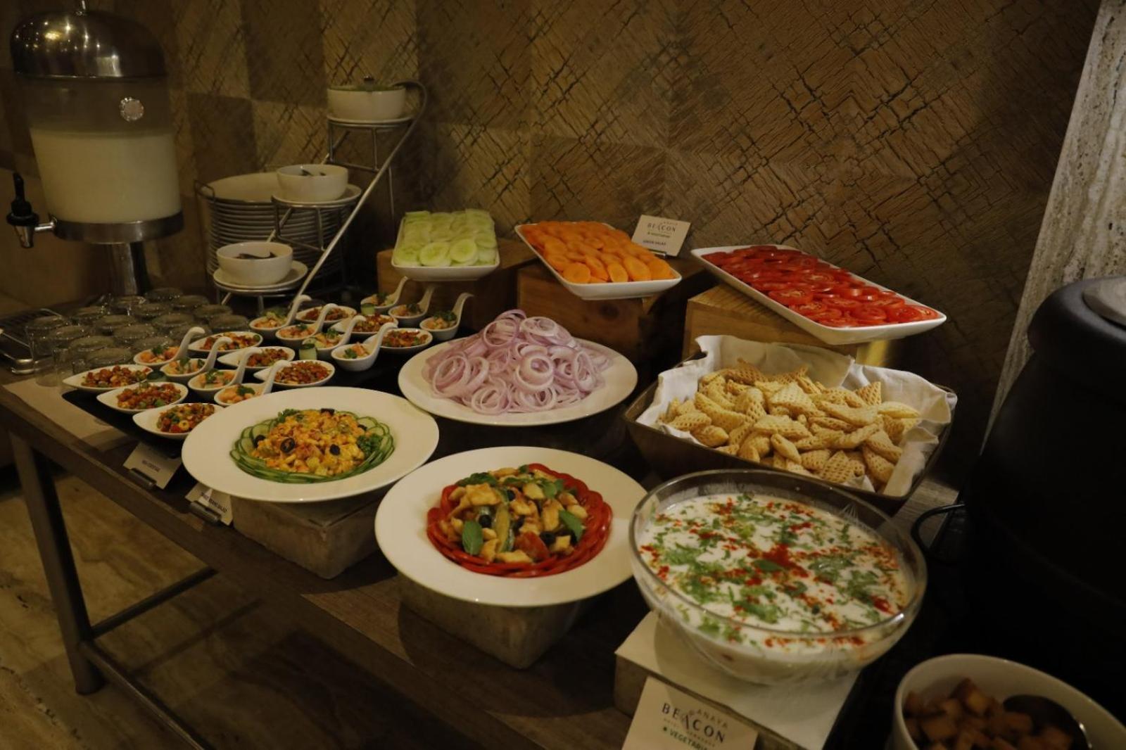 Anaya Beacon Hotel, Jamnagar Jāmnagar Exterior foto